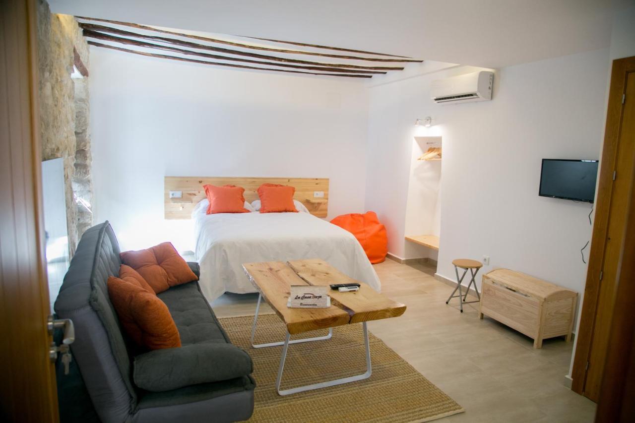 Apartamentos Turisticos La Casa Vieja Sabiote Ngoại thất bức ảnh