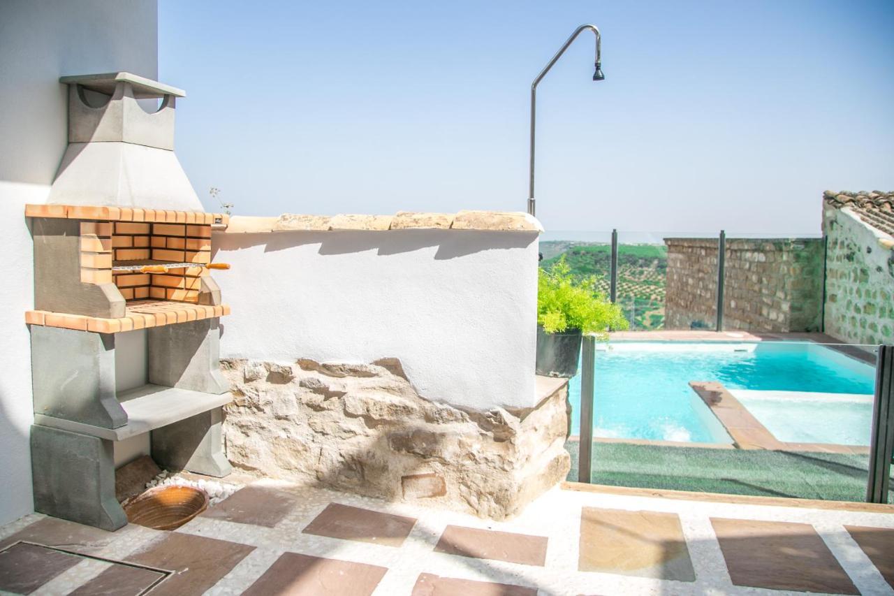 Apartamentos Turisticos La Casa Vieja Sabiote Ngoại thất bức ảnh