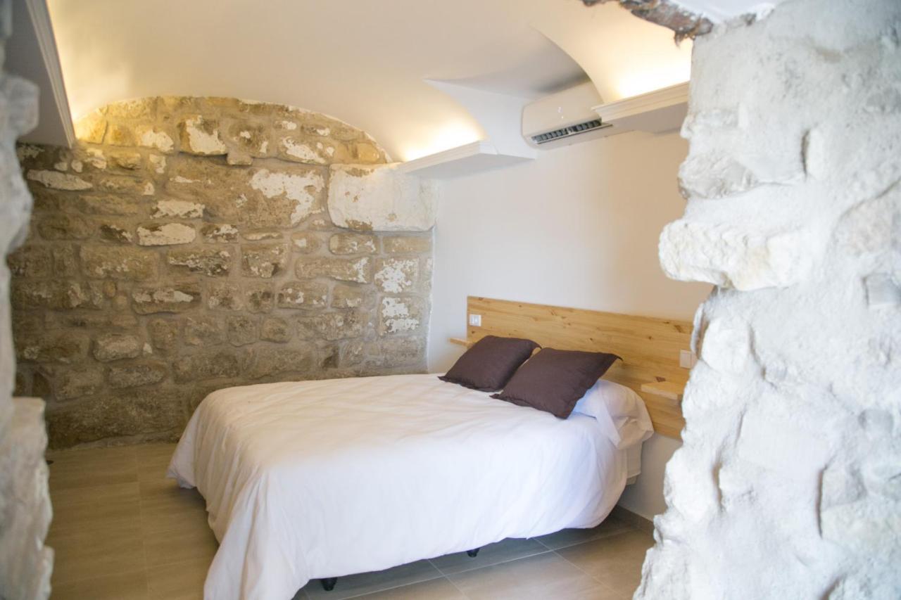 Apartamentos Turisticos La Casa Vieja Sabiote Ngoại thất bức ảnh